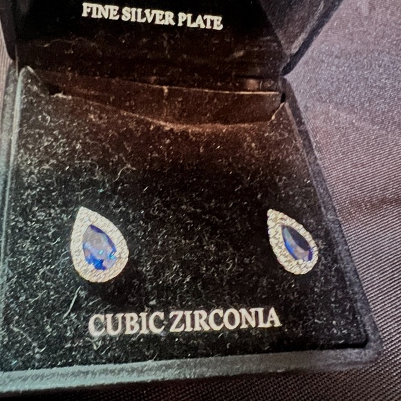 Danecraft Fine Silver Plate Sapphire Blue CZ Teardrop Earrings w/Box Vintage - Picture 4 of 14